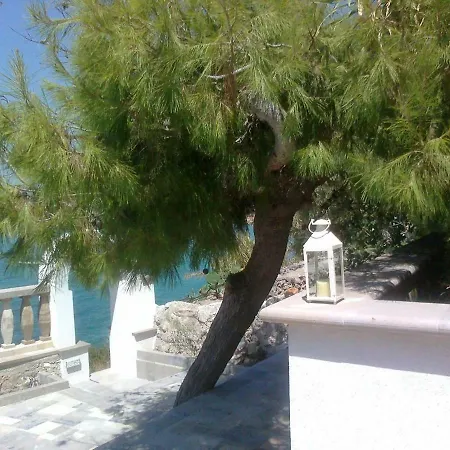 Sulla Scogliera Villa Santa Maria di Leuca